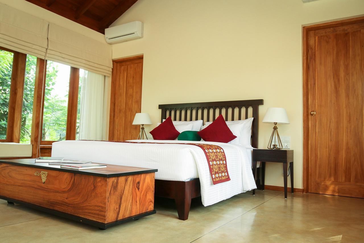 Kings Pavilion Luxury Hotel Kandy Exterior foto