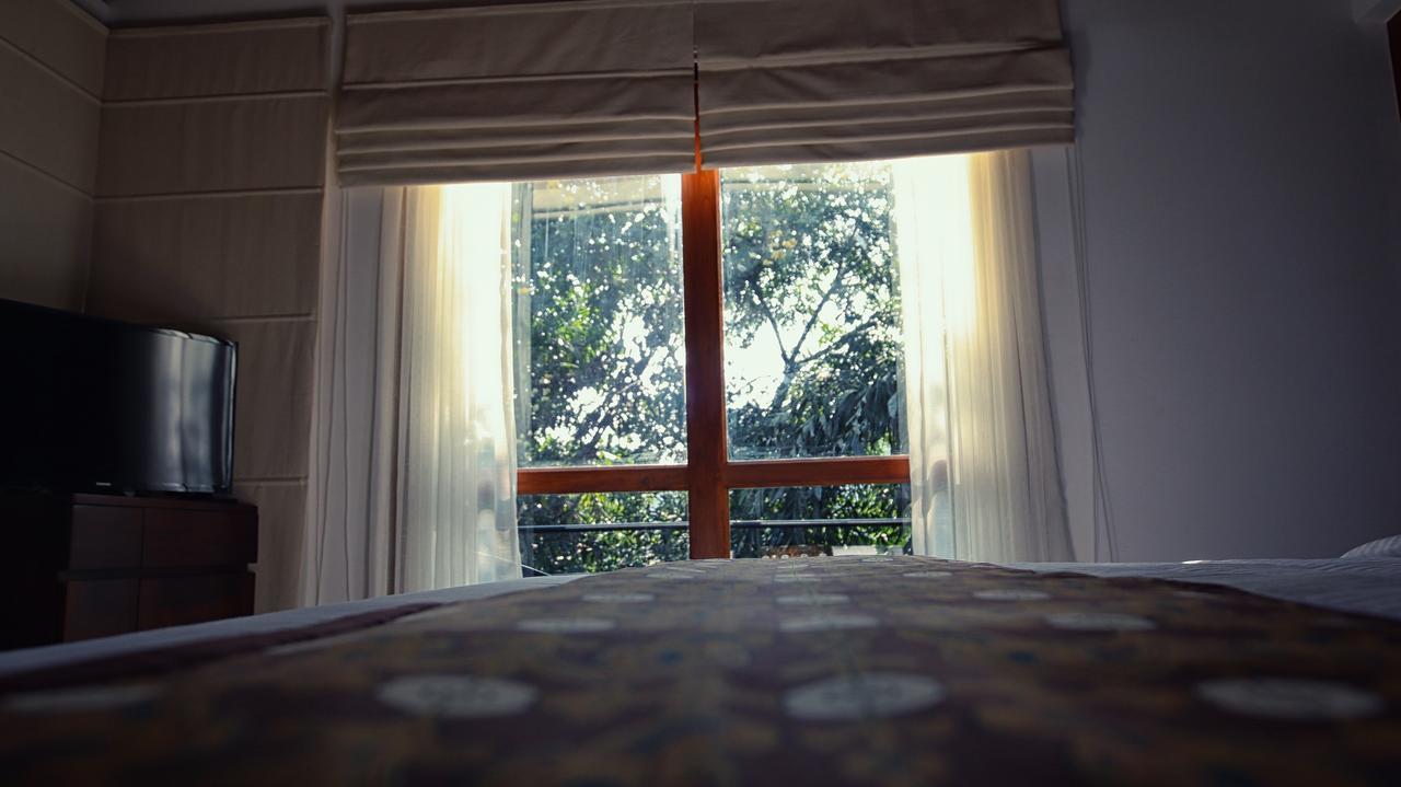 Kings Pavilion Luxury Hotel Kandy Exterior foto