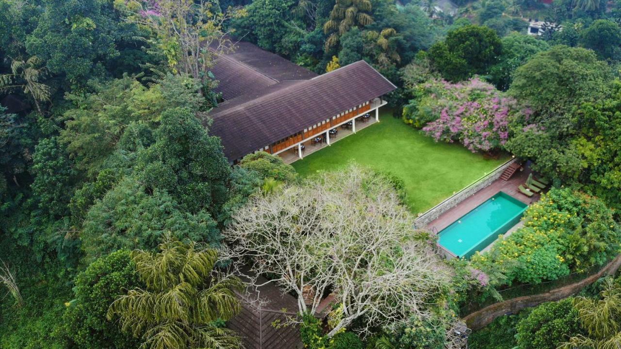 Kings Pavilion Luxury Hotel Kandy Exterior foto