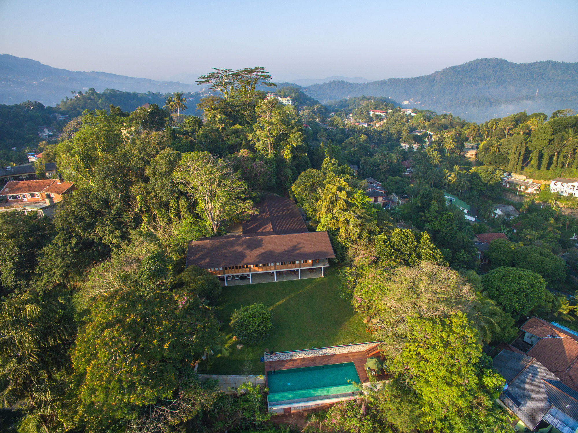Kings Pavilion Luxury Hotel Kandy Exterior foto
