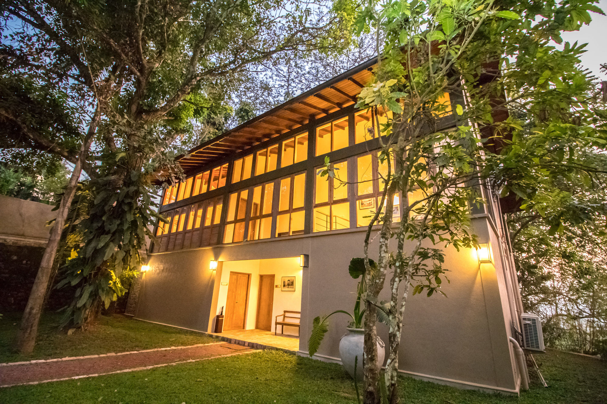 Kings Pavilion Luxury Hotel Kandy Exterior foto
